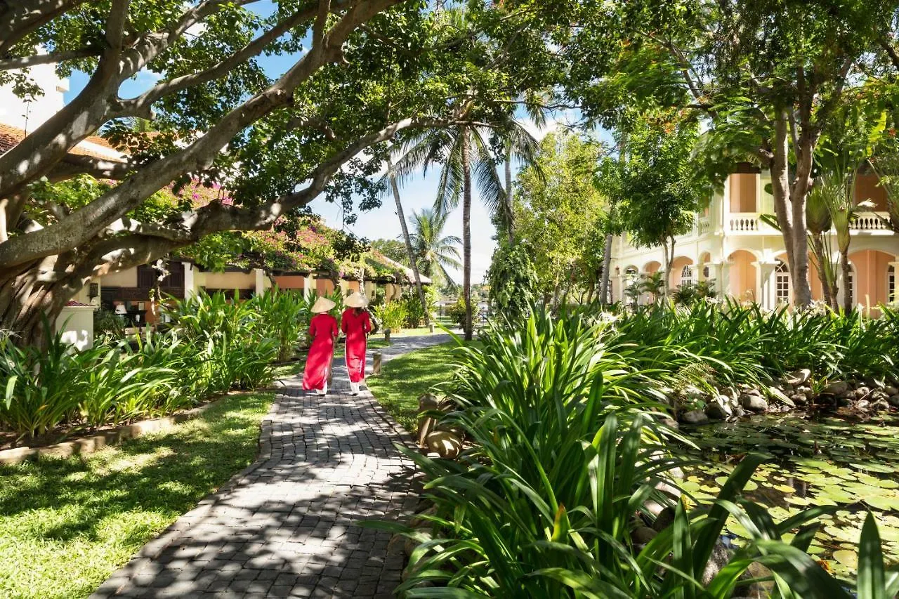 Anantara Hoi An Resort 5*,